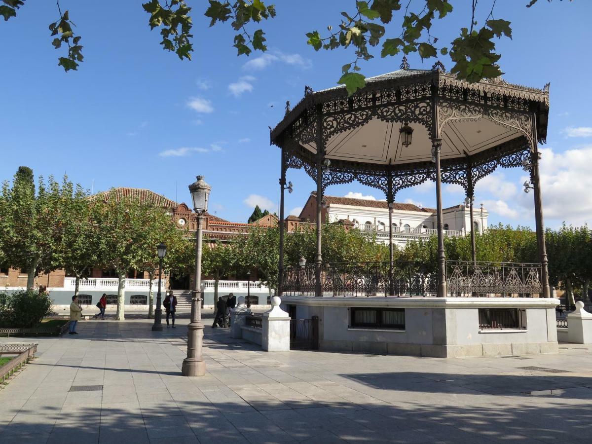 La Casa Tahona Plaza De Cervantes Αλκαλά ντε Ενάρες Εξωτερικό φωτογραφία