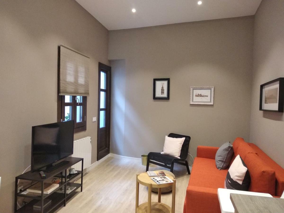 La Casa Tahona Plaza De Cervantes Αλκαλά ντε Ενάρες Εξωτερικό φωτογραφία